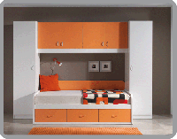 Детска стая - в бяло и оранжево Детска стая - в бяло и оранжево