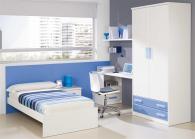 Детска стая от пдч в бяло и синьо Детска стая от пдч в бяло и синьо